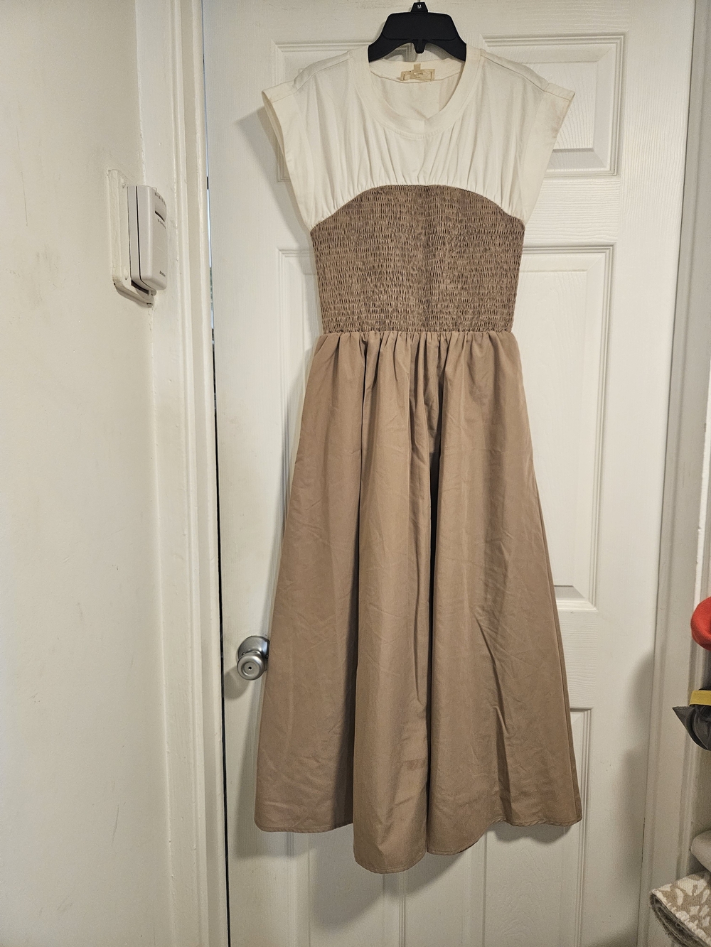 entro Cream and Tan Smocked-Waist Maxi Dress With Pockets
